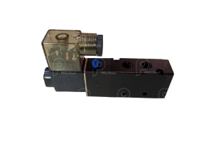 Electroválvula 5/2 vías DC24v 1/8" T2